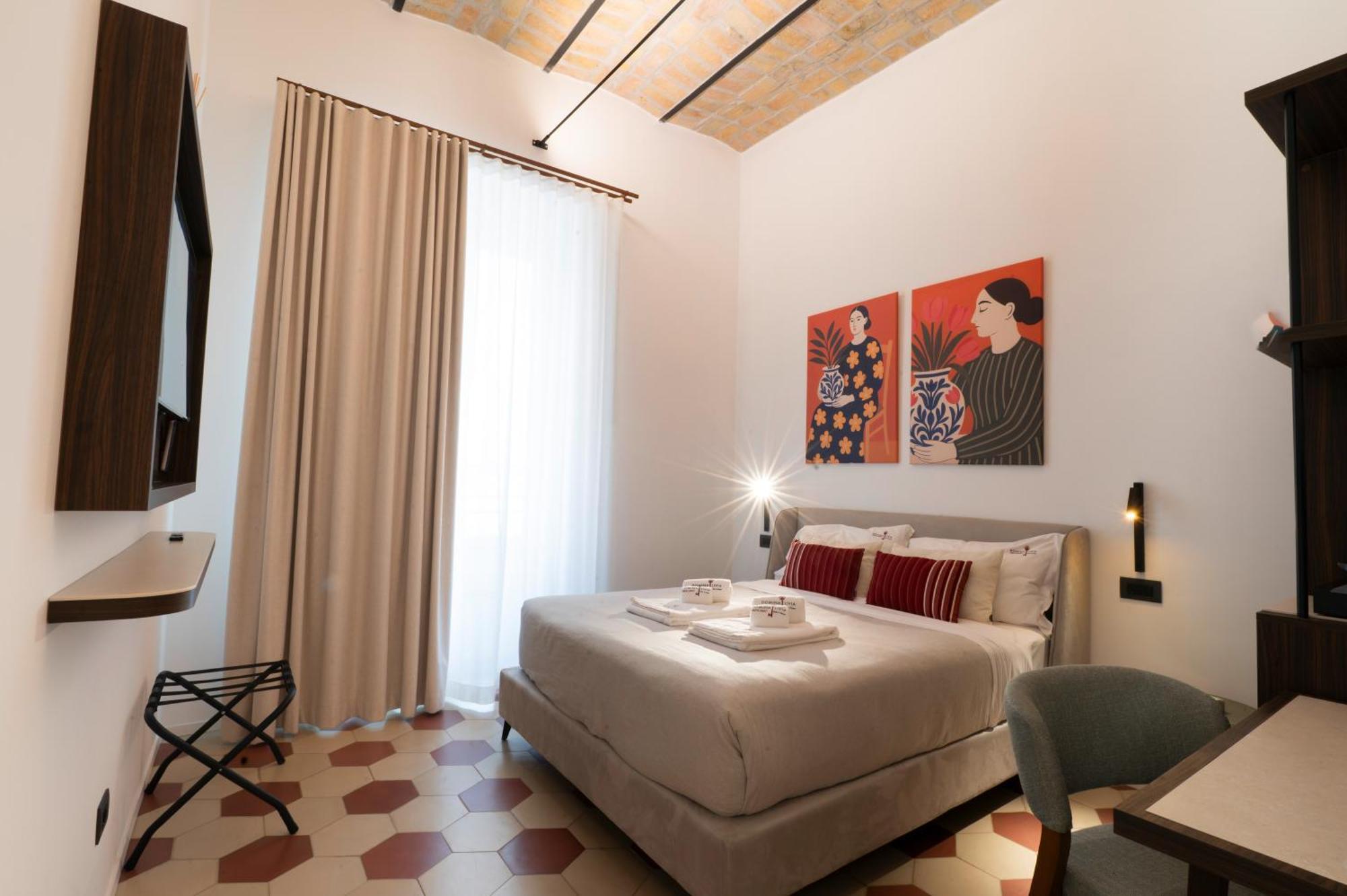 Domina Livia Vaticano Roma - Suite E Room — Photos 2